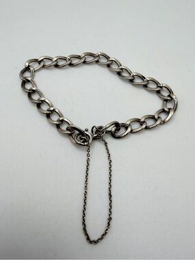 Vintage ~7" Sterling Silver "charm" holder bracelet with safety‎ clasp!